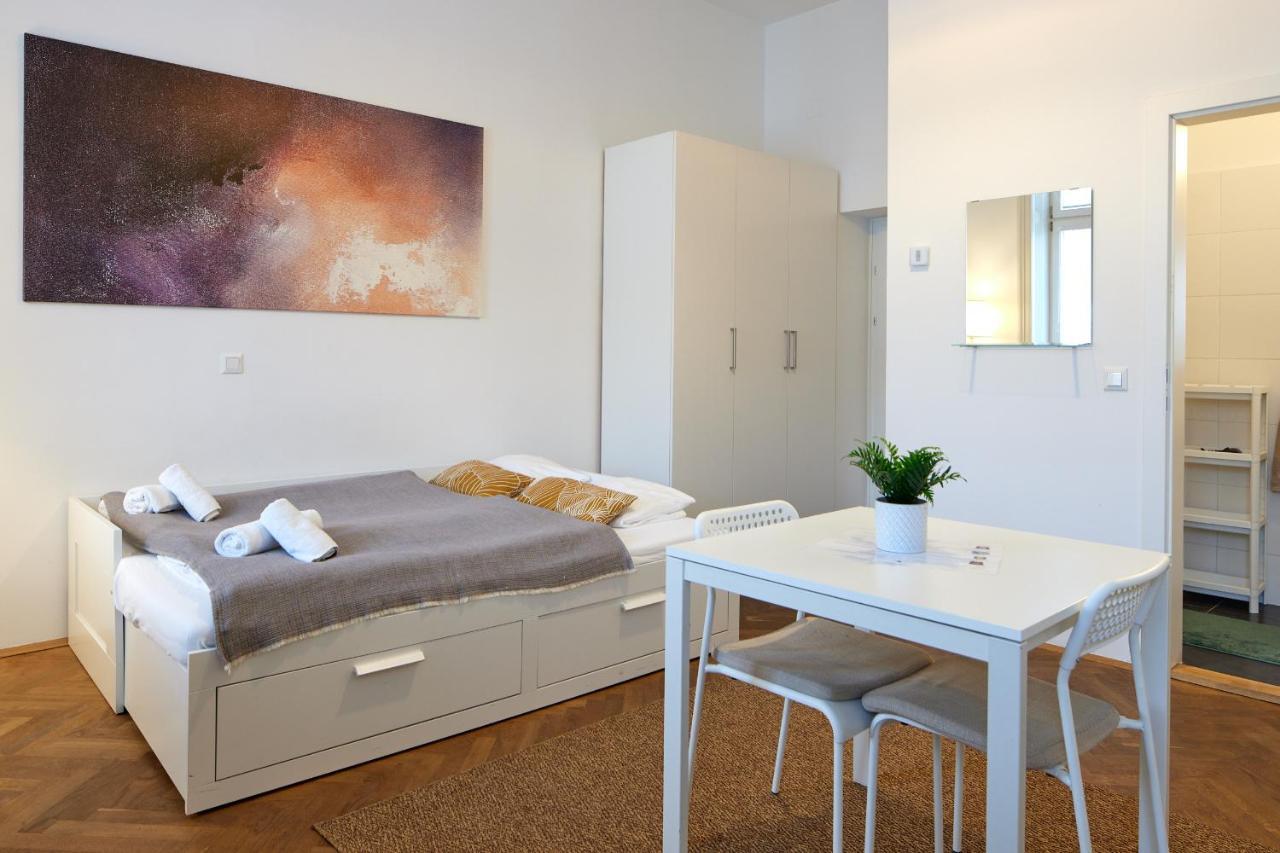 Nice Studio Close To Metro III Vídeň Exteriér fotografie